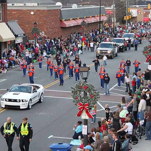 Mooresville Christmas parade